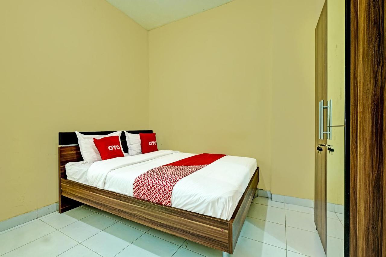 Oyo 91532 Malioboro Guesthouse Yogyakarta Bagian luar foto